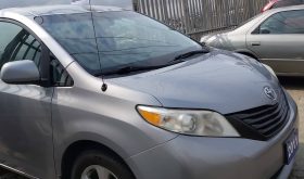 Toyota RAV4 2011 Silver Metallic